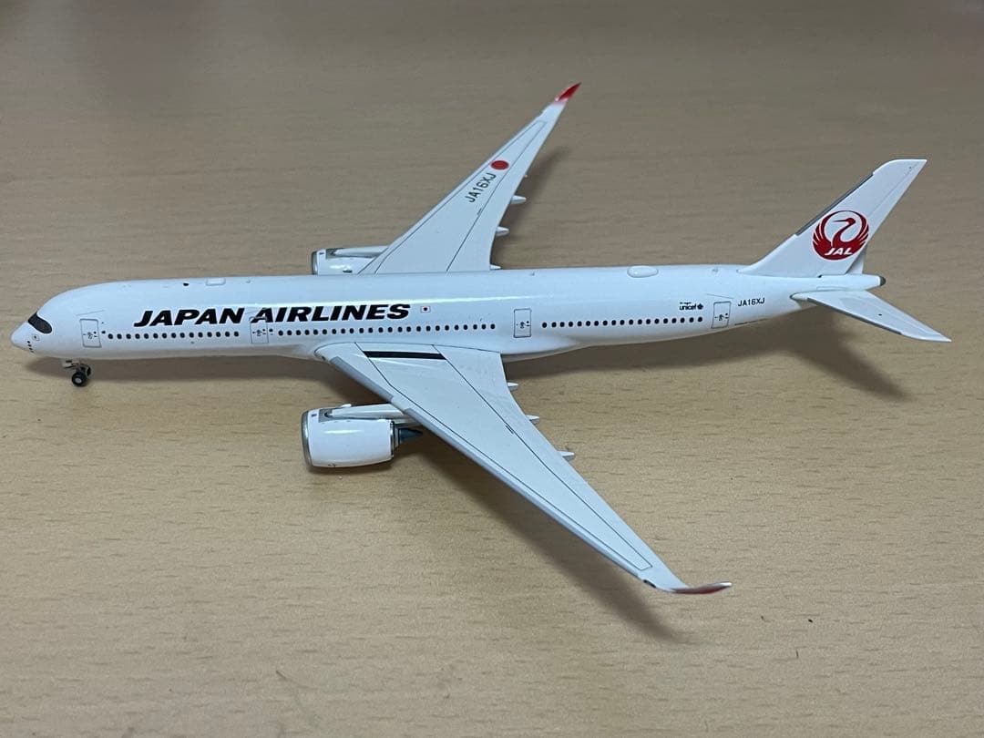 航空機・ヘリコプター Aviation400 JAL A350-900 JA16XJ 1/400