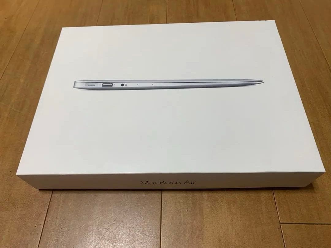 【本体・箱・付属品】 MacBook Air 13inch Early 2015