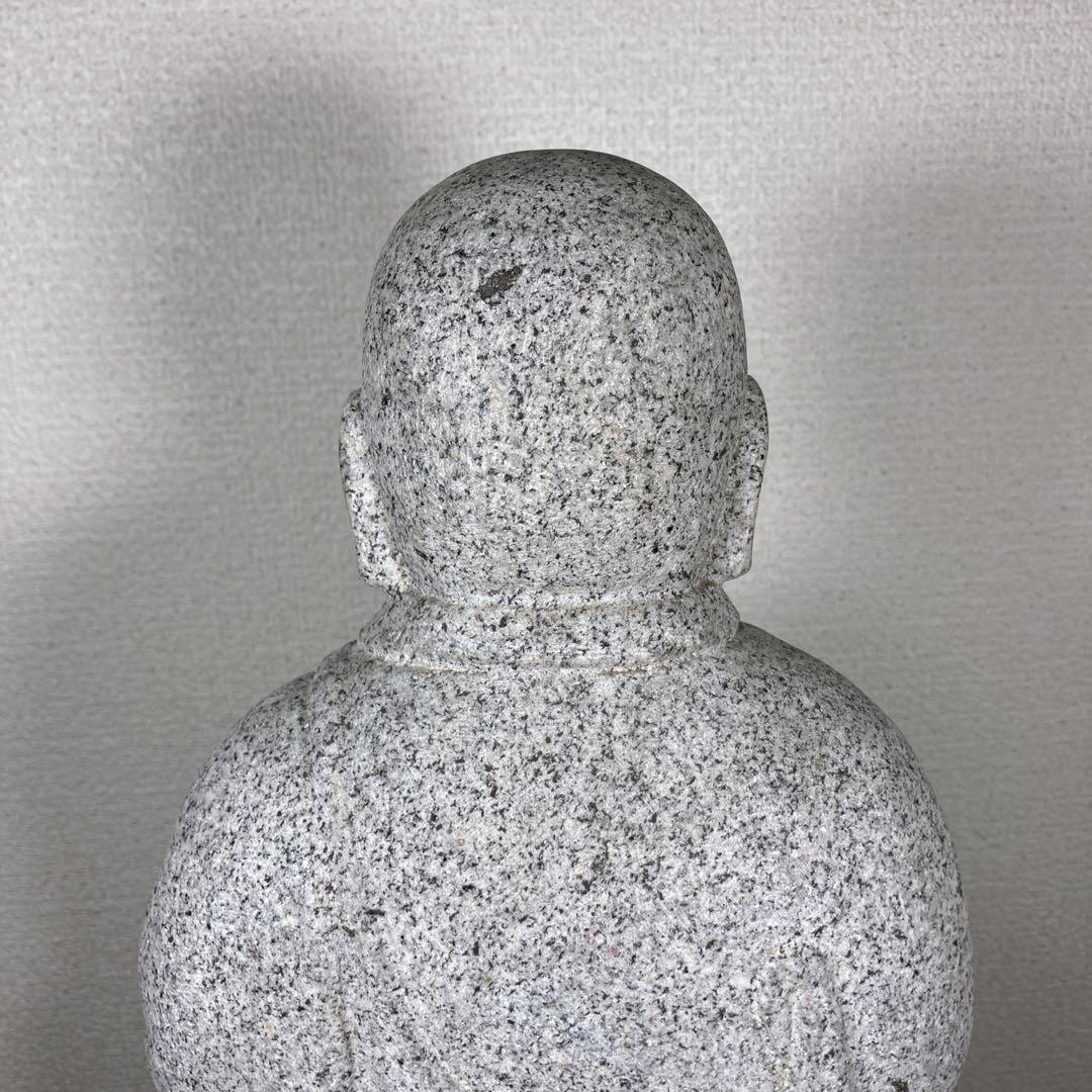 弘法大師　空海　坐像　御影石　石像　彫刻　石仏　野仏　仏像　真言宗