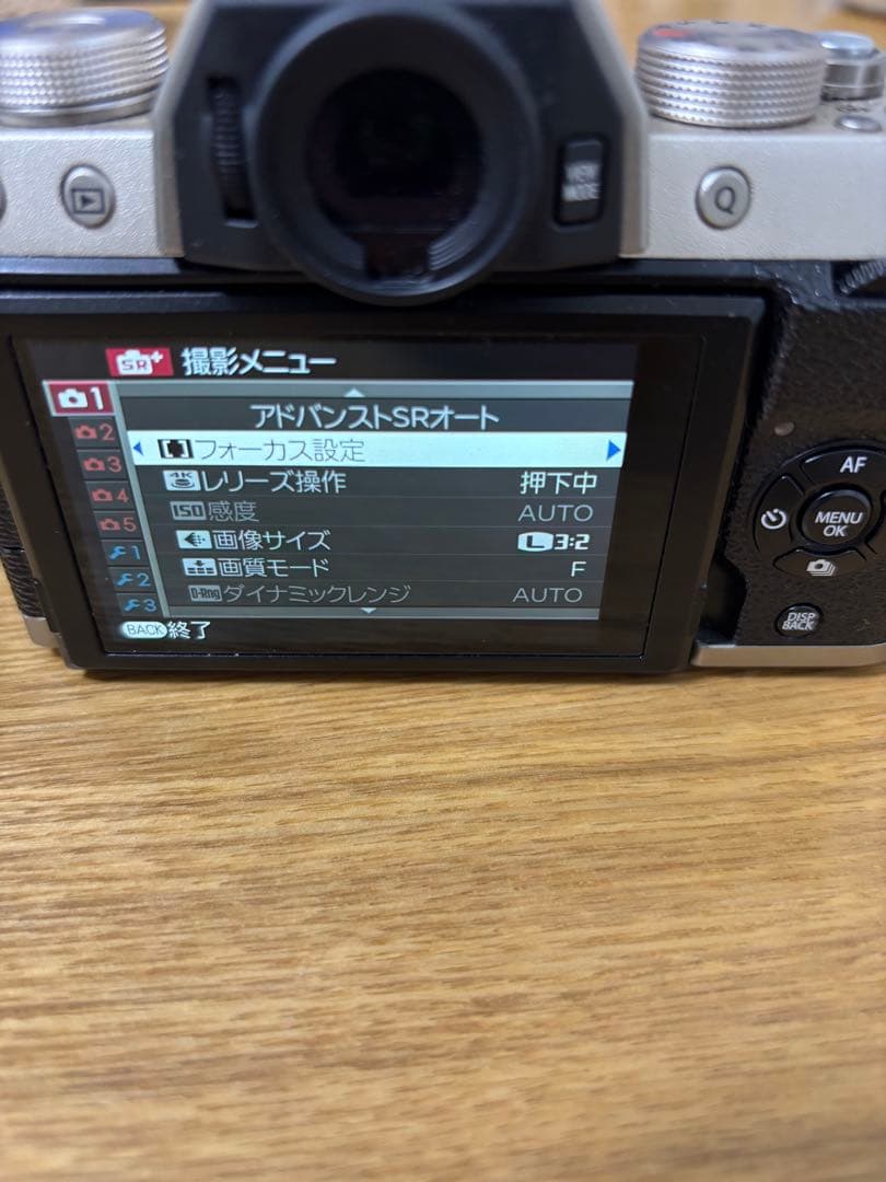 Fujifilm X-T100 ミラーレス一眼 カメラ 一眼レフ カメラ
