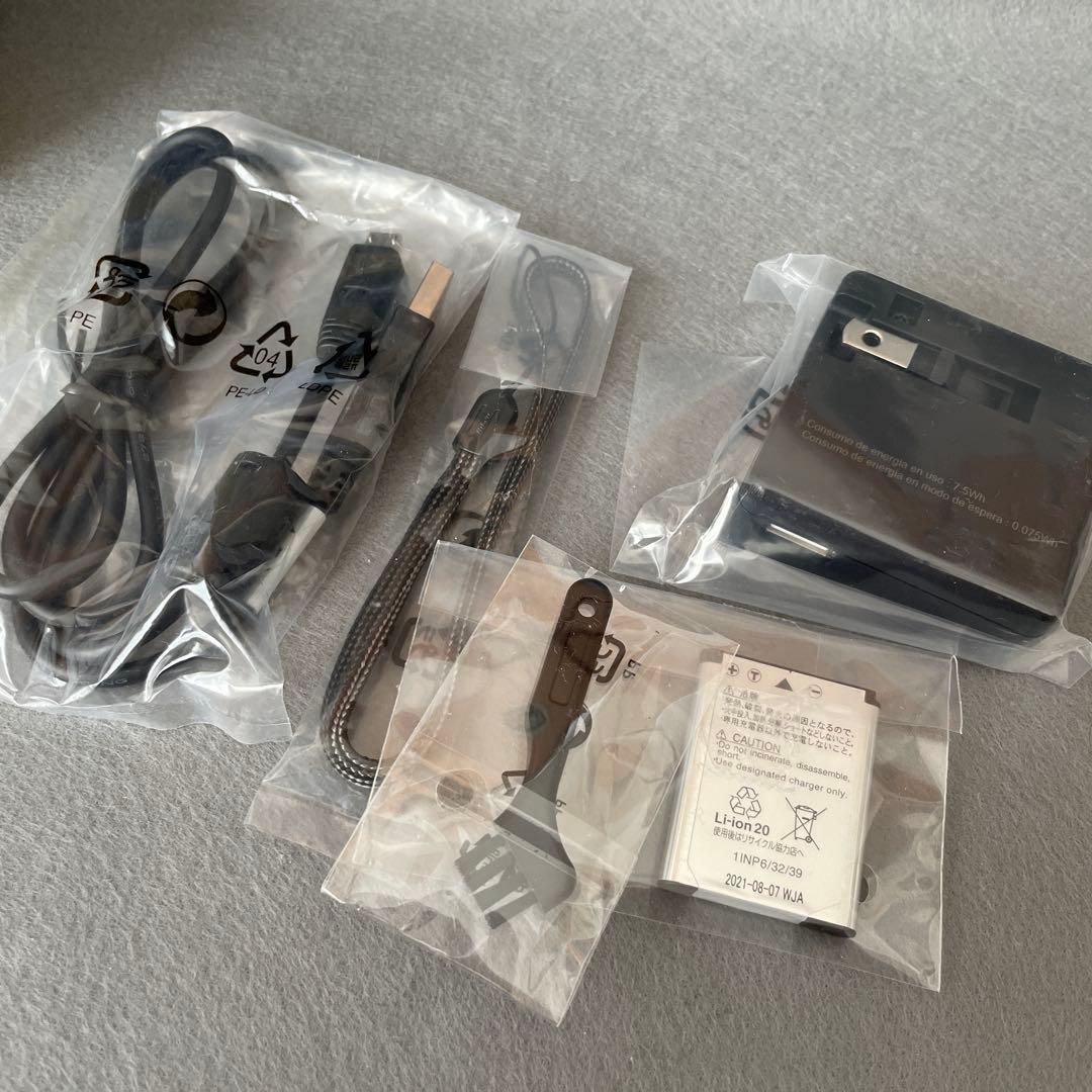 COOLPIX W150 ホワイト Nikon オマケつき