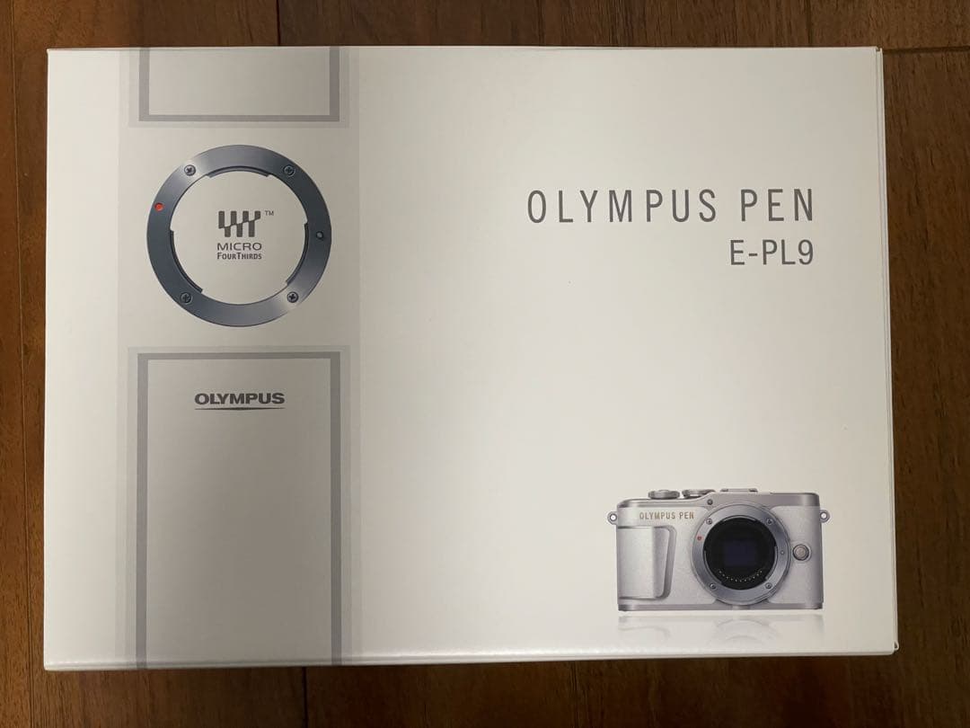 OLYMPUS PEN E-PL9 ダブルズームキット＋単焦点レンズ＋カバー等