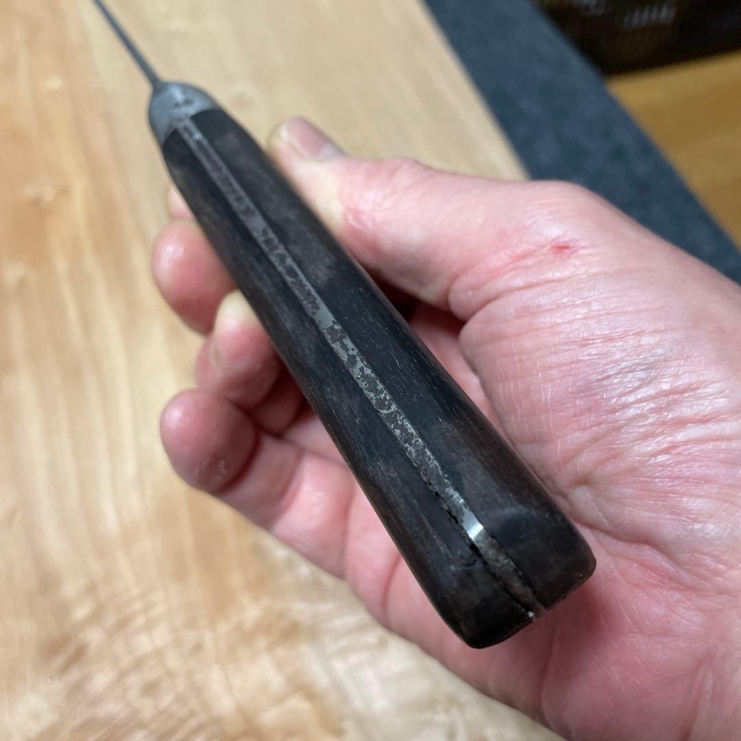 m*e様 ミソノ　スウェーデン鋼　牛刀330