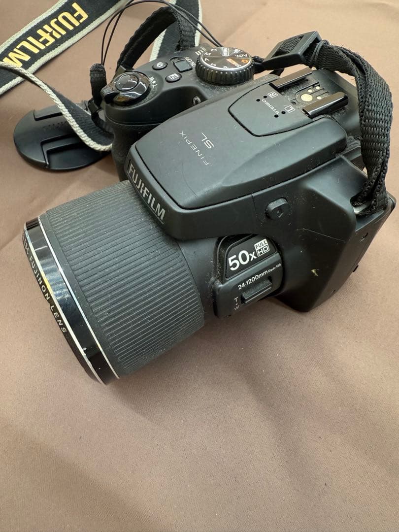 FUJIFILM FinePix SL1000 デジカメ