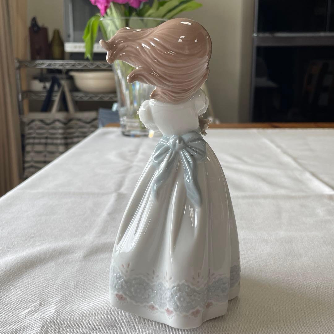 LLADRO Utopia さわやかな風 陶器