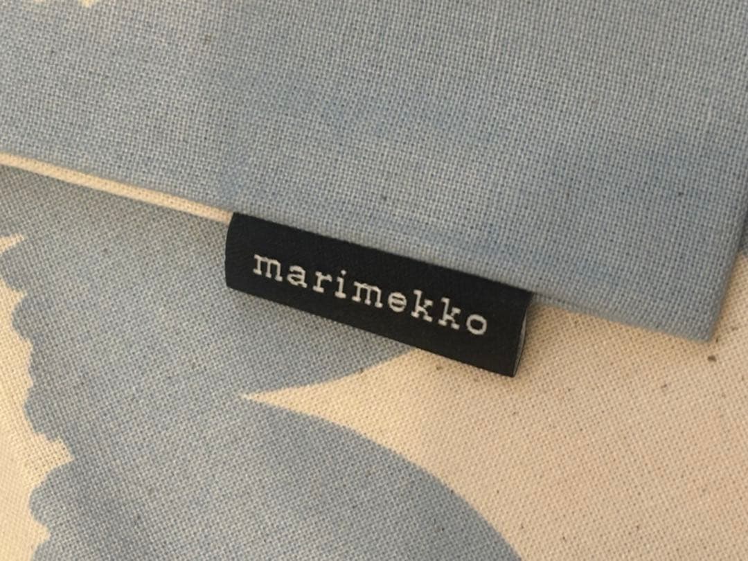 マリメッコ　ピエニ　ウニッコ　ライトブルー　クッションカバー　新品未使用