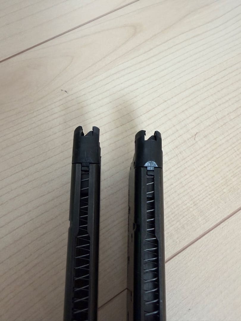 東京マルイ 美品コルトガバメント マークIV シリーズ'70 マガジン計2本