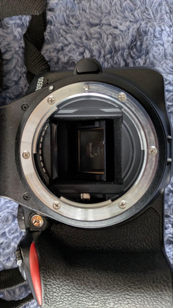 Nikon D3500デジタル一眼レフカメラ　 wズーム　バッグ 三脚セット