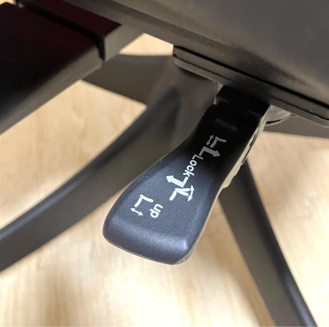 美品 送料無料 エルゴヒューマン スマート アームレスト ジャケットハンガー付き