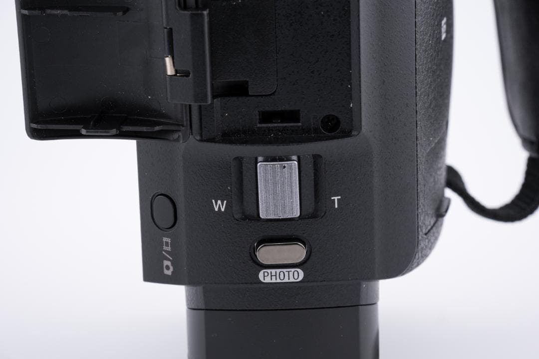 【中古】SONY Handycam FDR-AX55 4K