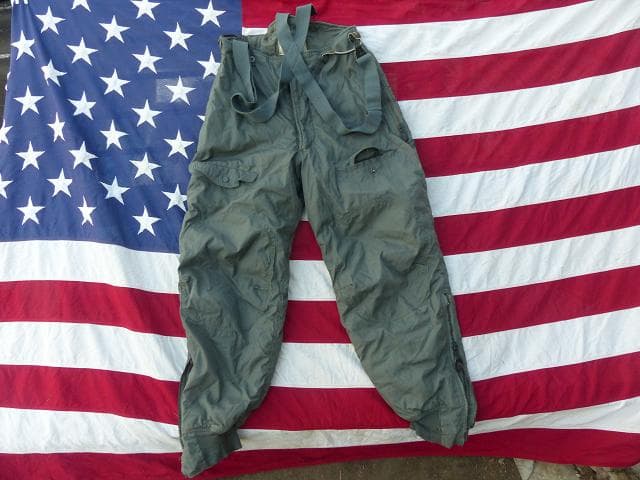 米軍　1976” 極寒用トラウザー F-1B　Ｗ30 USAF N-3B 150