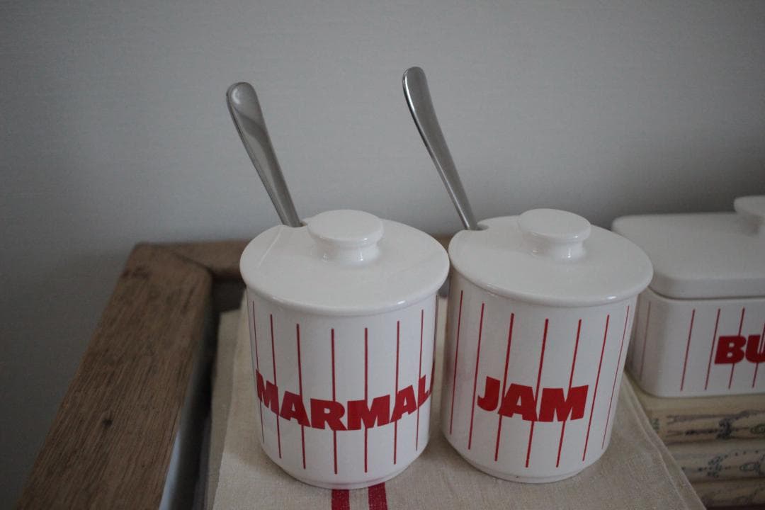 レアHornsea・ホーンジー/ストライプ・赤・蓋付きマーマレード小物入れ