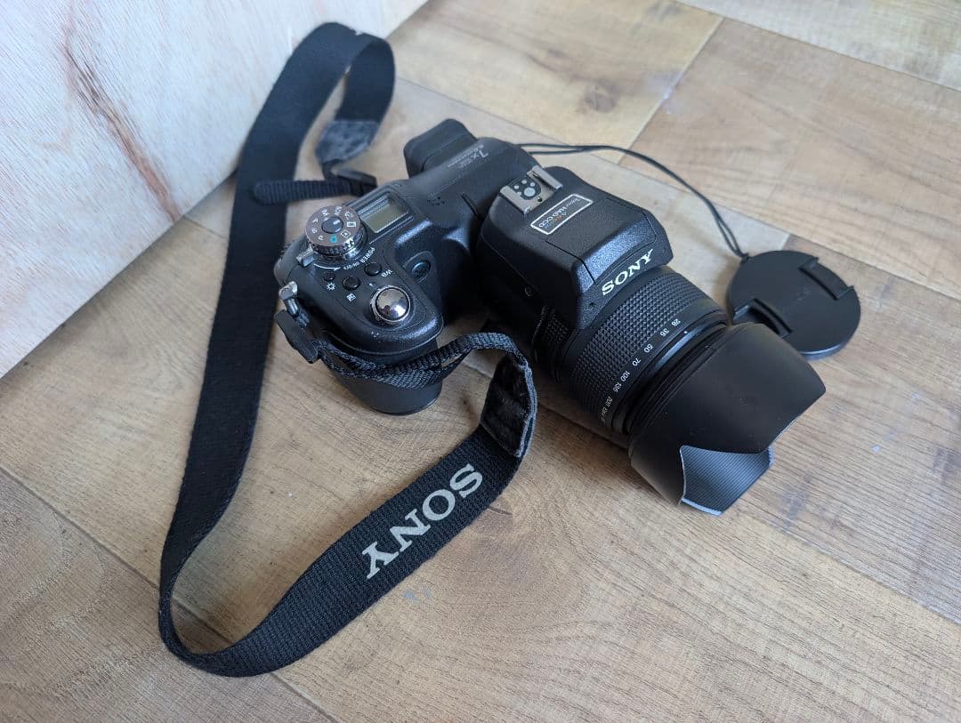 デジタルカメラ Sony Cyber-shot DSC-F828