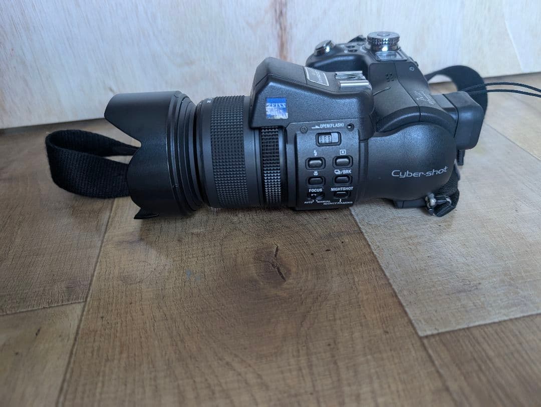 デジタルカメラ Sony Cyber-shot DSC-F828
