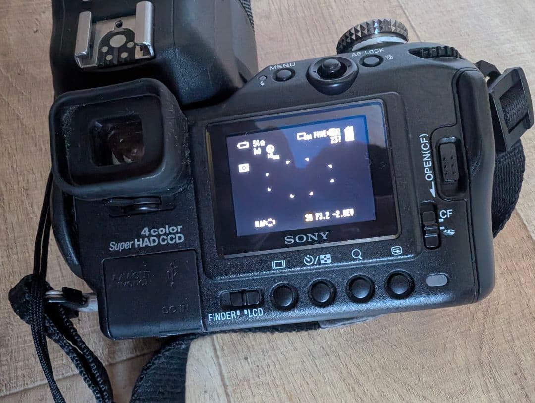 デジタルカメラ Sony Cyber-shot DSC-F828