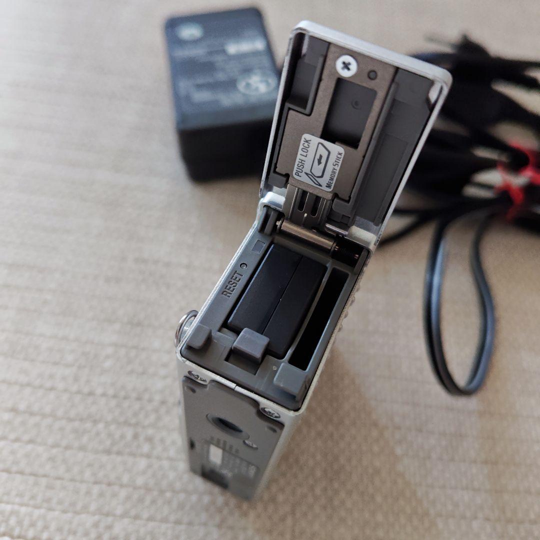 SONY DSC-F77 コンパクトデジタルカメラ　自撮り　動画　デジカメ