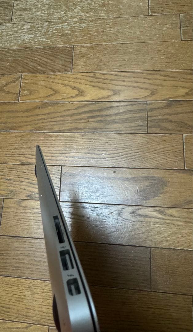 MacBook Air (2017) 本体 充電器付き