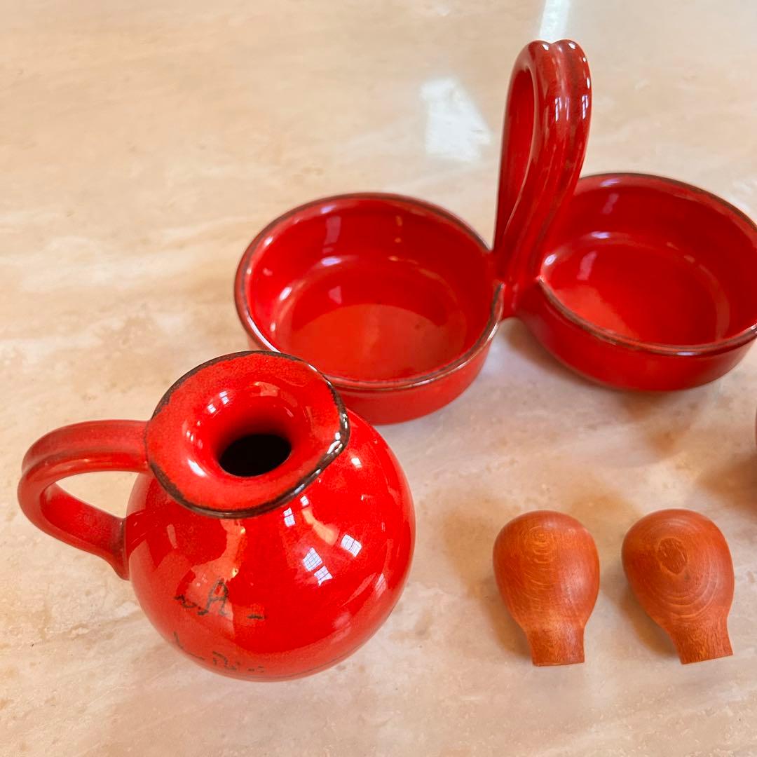 新品　Mamma Ro Italy Red 赤い陶器の調味料ボット 2個セット