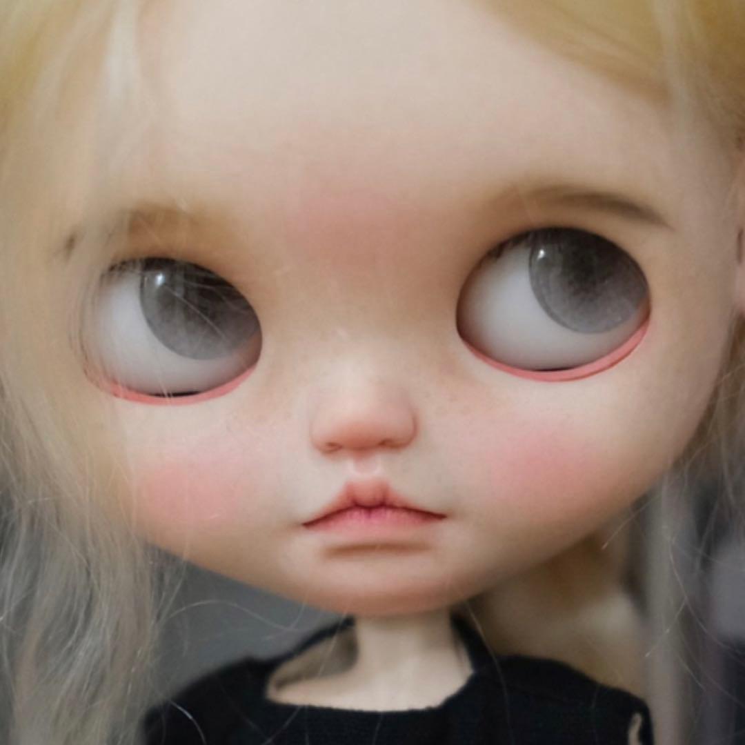 カスタムブライス 海外作家様 ドール 人形 かわいい ナチュラルメイク