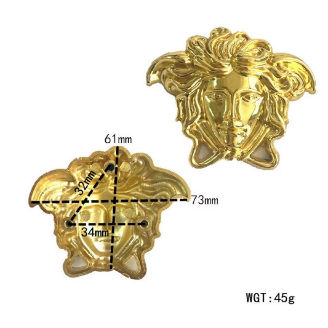 メデューサヘッドエンブレム 金・銀・黒　各カラー1個