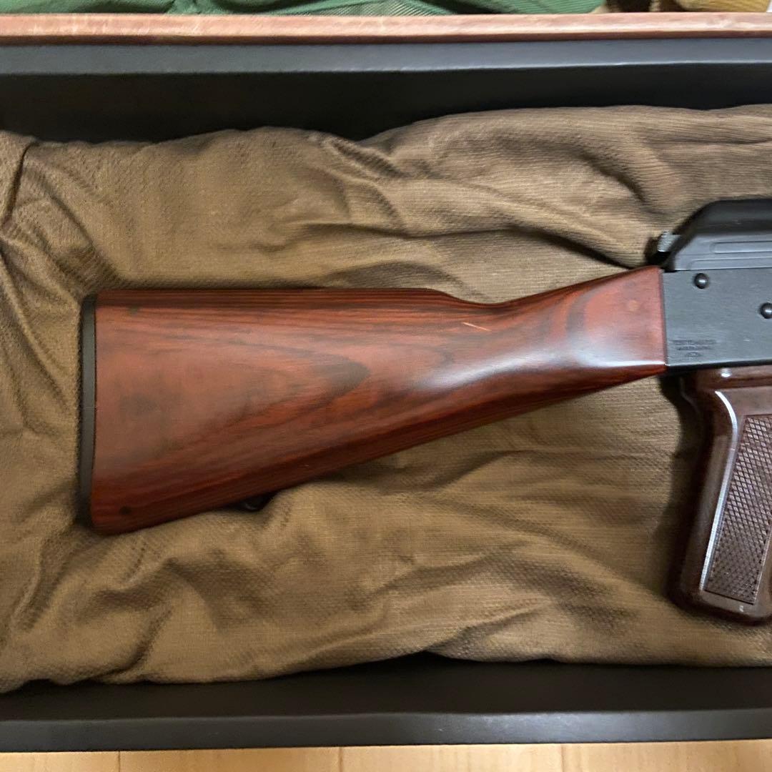 東京マルイ　AKM ガスガン 3マガジン　スリング　マグポーチ付き