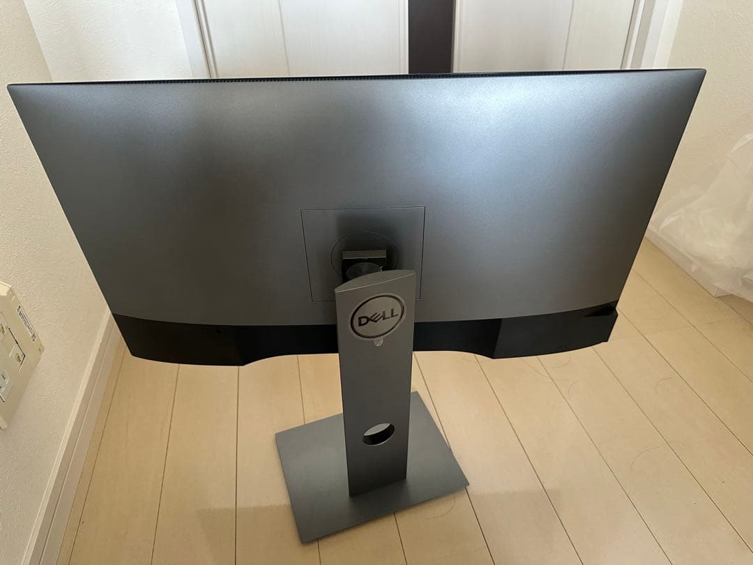 DELL モニター 本体 612.2mm