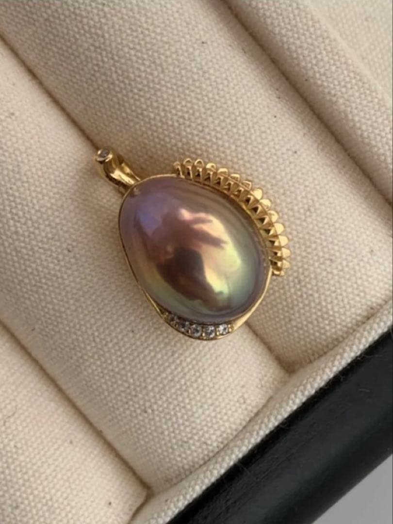 S11~12mm アボカドカラー エジソンパール 榴蓮（ドリアン）ペンダント