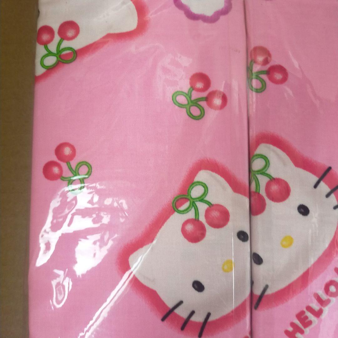 未使用未開封 キティさくらんぼ 掛けふとんカバー 150x210cm
