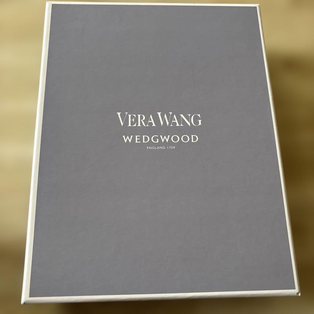 ウエッジウッド　 フォトフレーム　写真たて　Vera Wang
