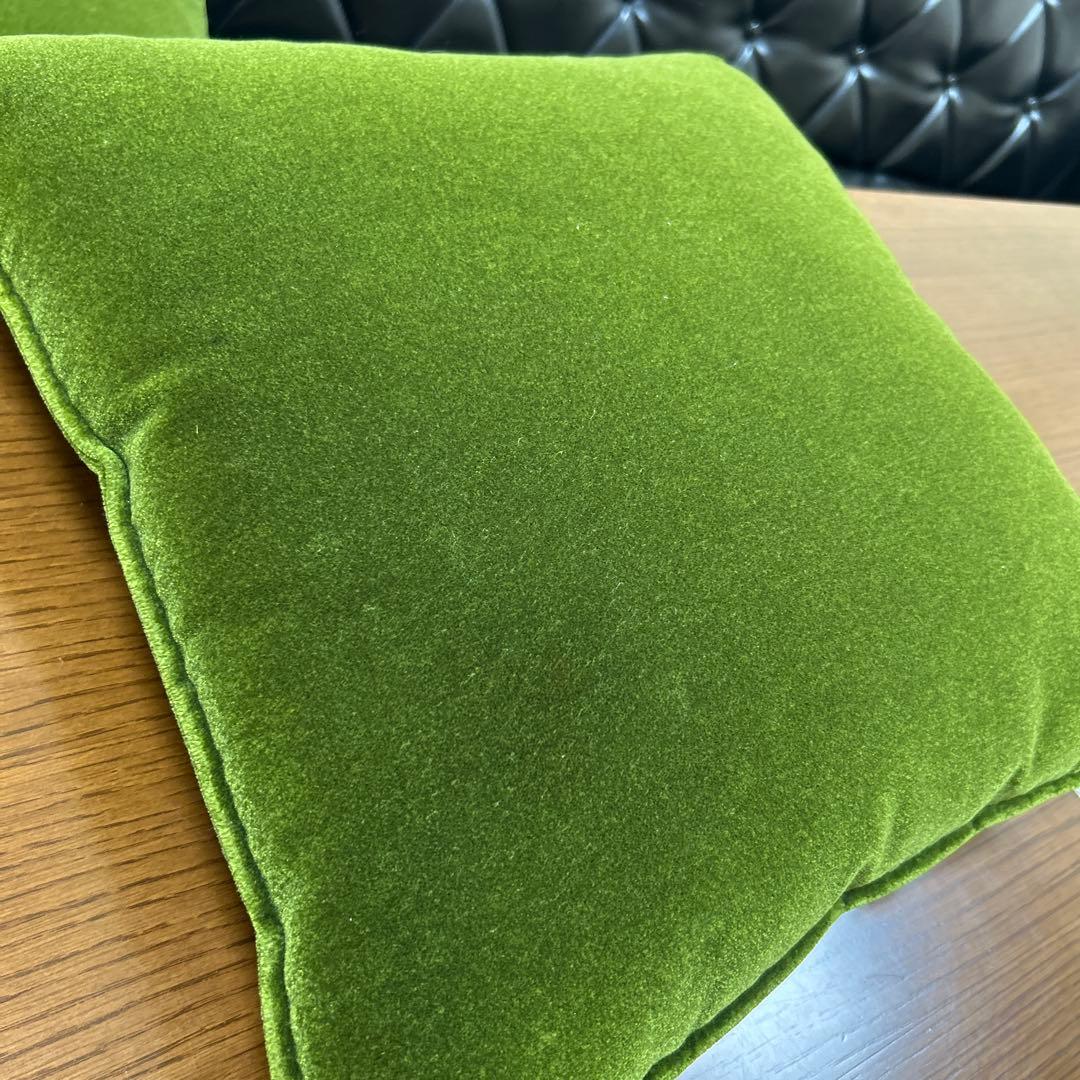 カリモク　モケットグリーン クッション　2個セット※3月28日(金)に発送