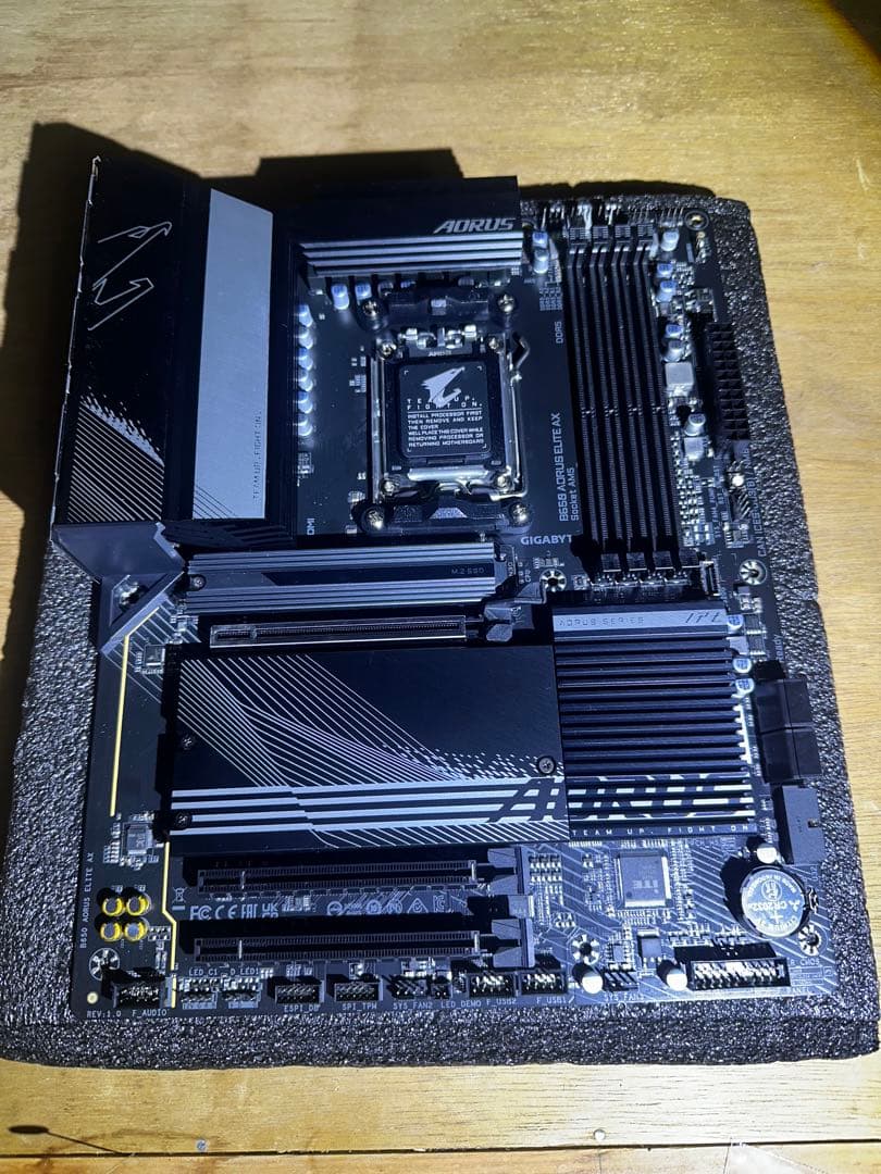 B650 AORUS ELITE AX マザーボード　完品!!