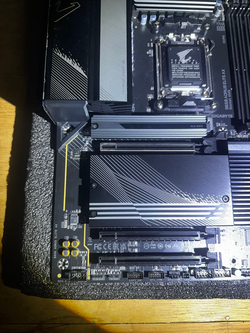 B650 AORUS ELITE AX マザーボード　完品!!