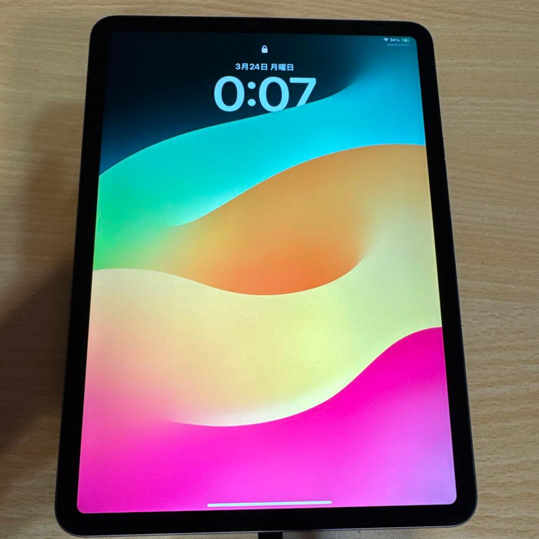 Apple iPad スペースグレー 本体　Wi-Fiモデル