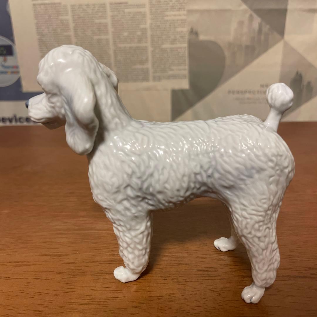 ロイヤルコペンハーゲン　プードル 置物