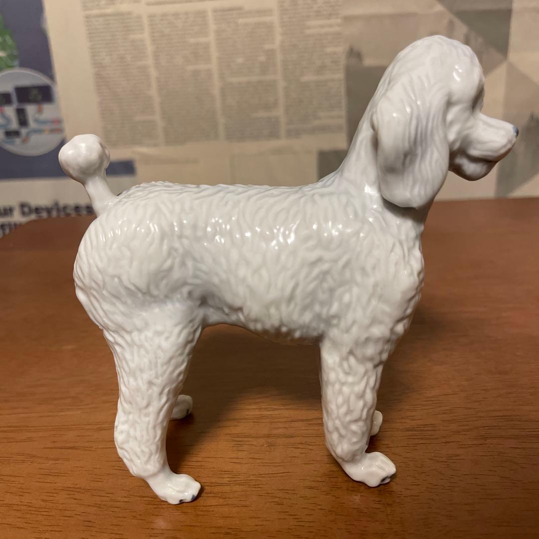 ロイヤルコペンハーゲン　プードル 置物