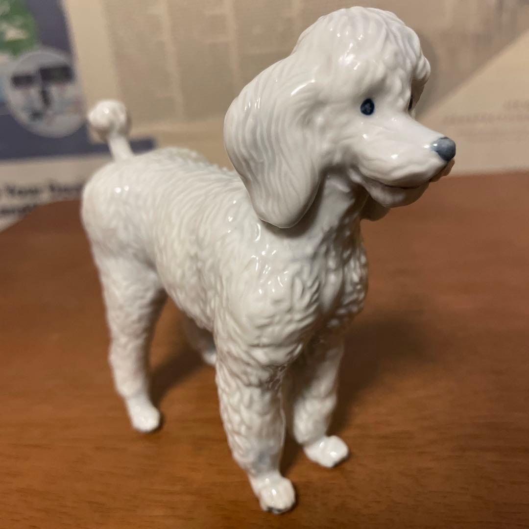ロイヤルコペンハーゲン　プードル 置物