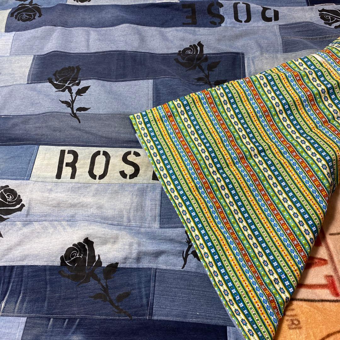 リメイクデニムマルチマット　ざっくり　ダメージ　ハンドメイド　ROSE 薔薇