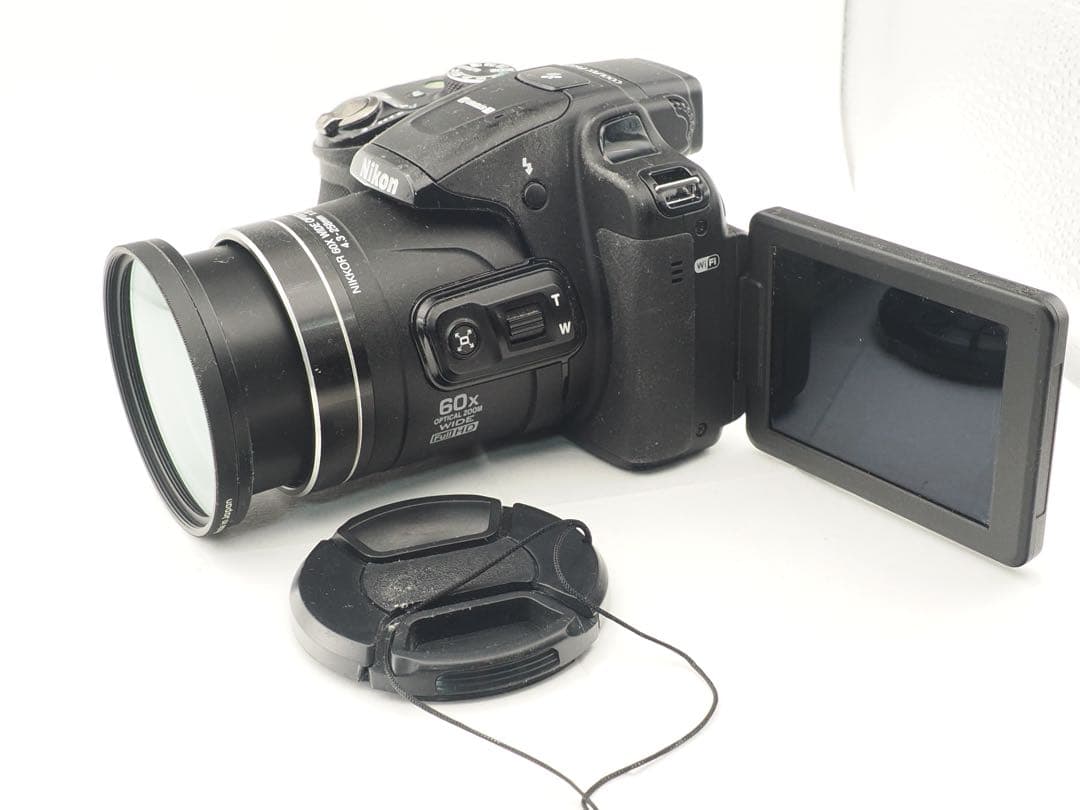 コ*。様 Nikon COOLPIX P610 60倍ズーム　予備バッテリーなど