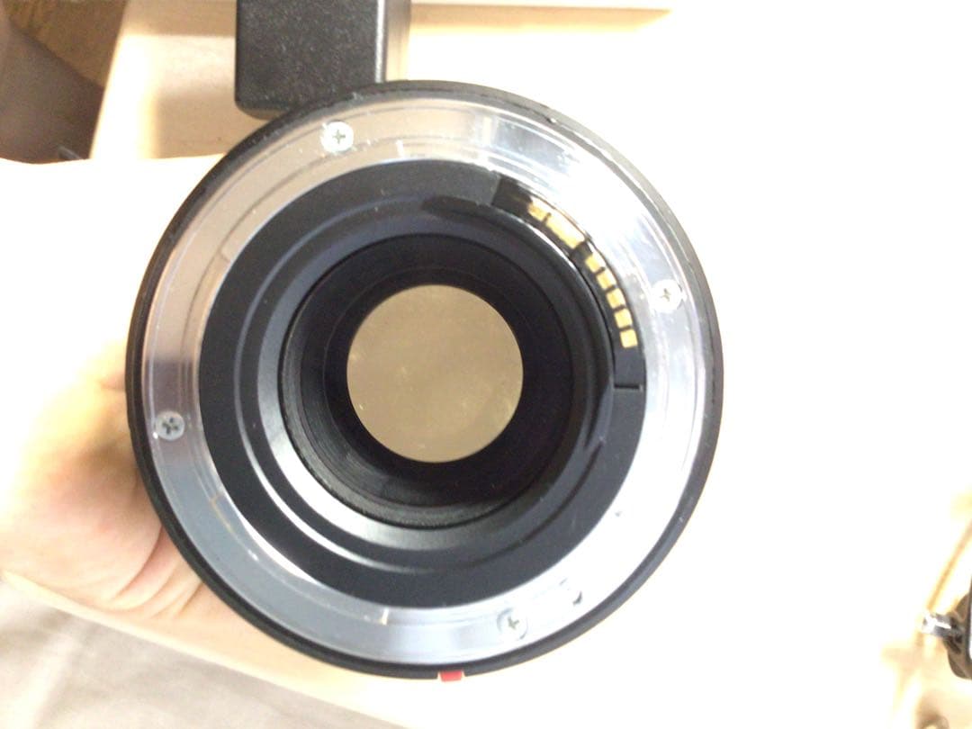 Tamron 70-200mm f2.8 A001 ズームレンズ　きよきお
