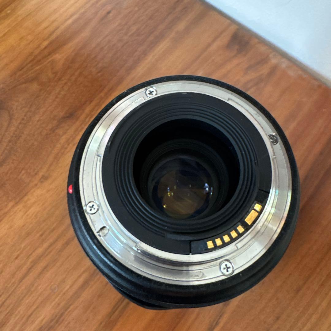 【値下げしました】Canon EF 16-35mm f/2.8L III USM