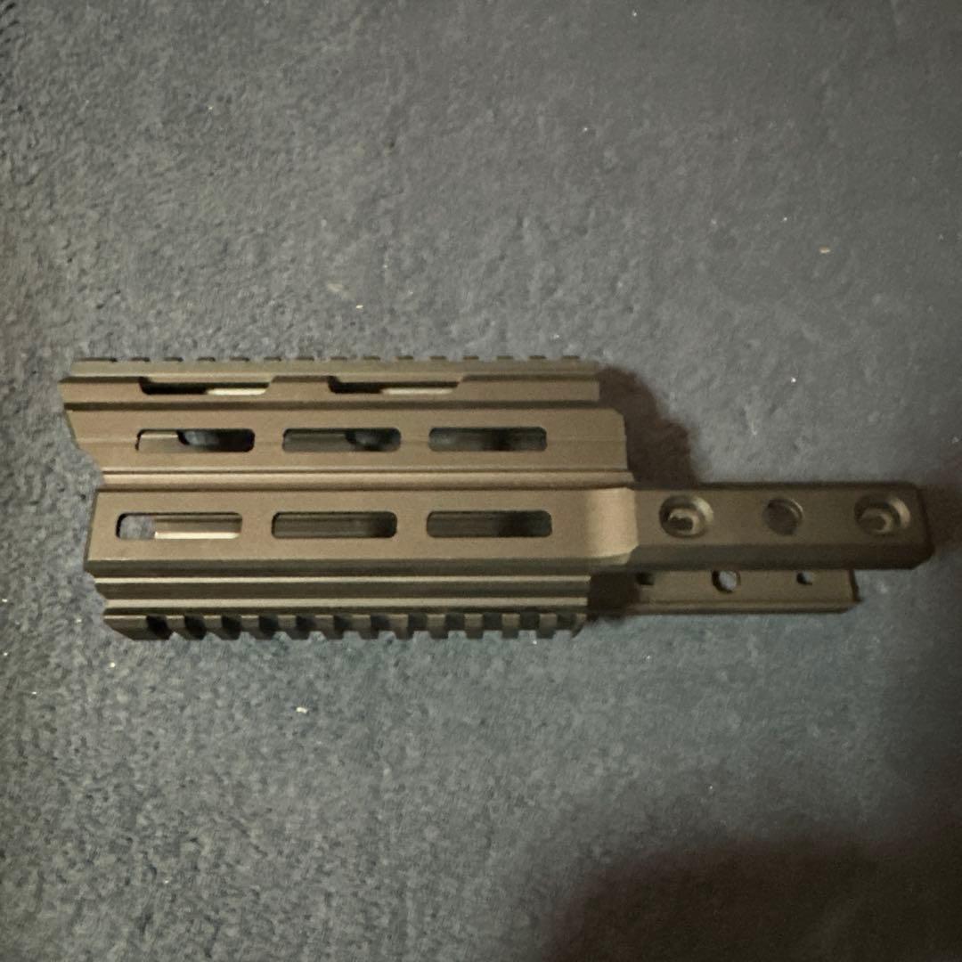 KRISS VECTOR ハンドガード