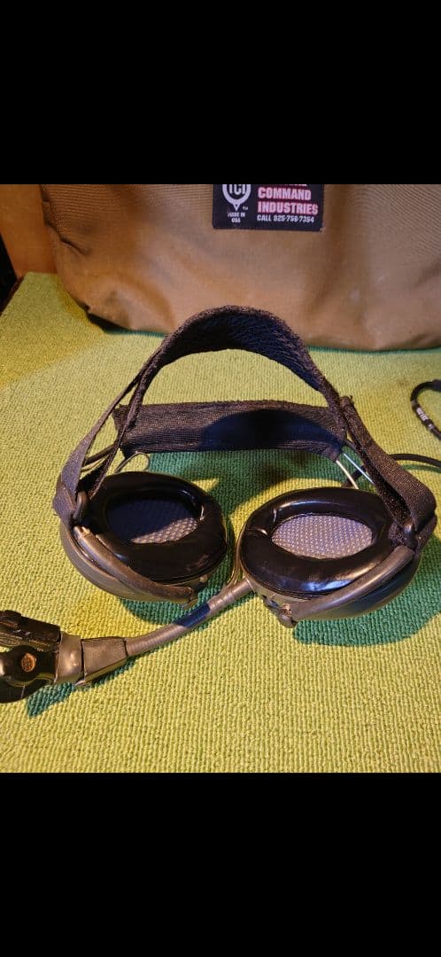LIBERATOR III ヘッドセット　実物米軍放出品　ネックバンド