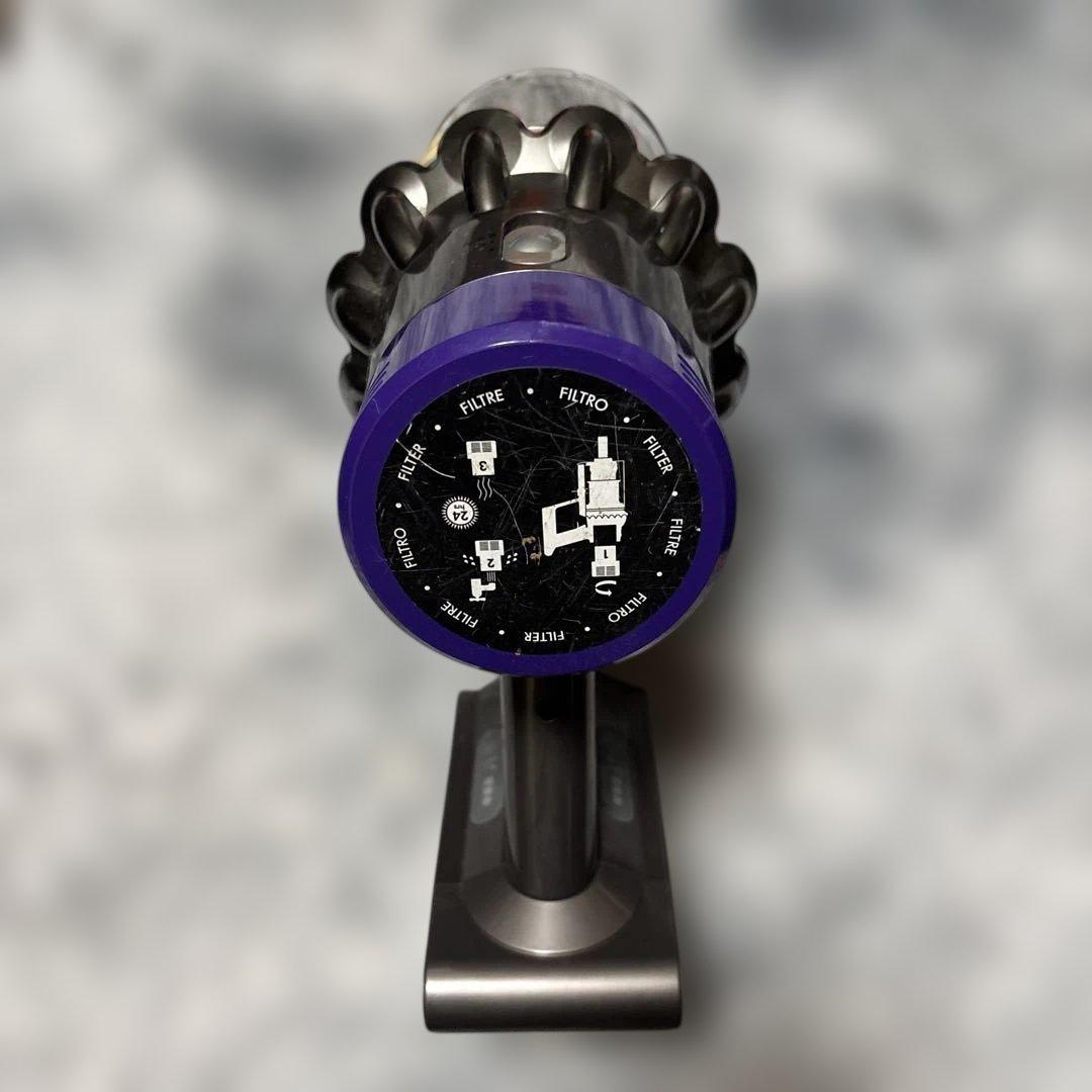 ダイソン　SV12コードレスクリーナー