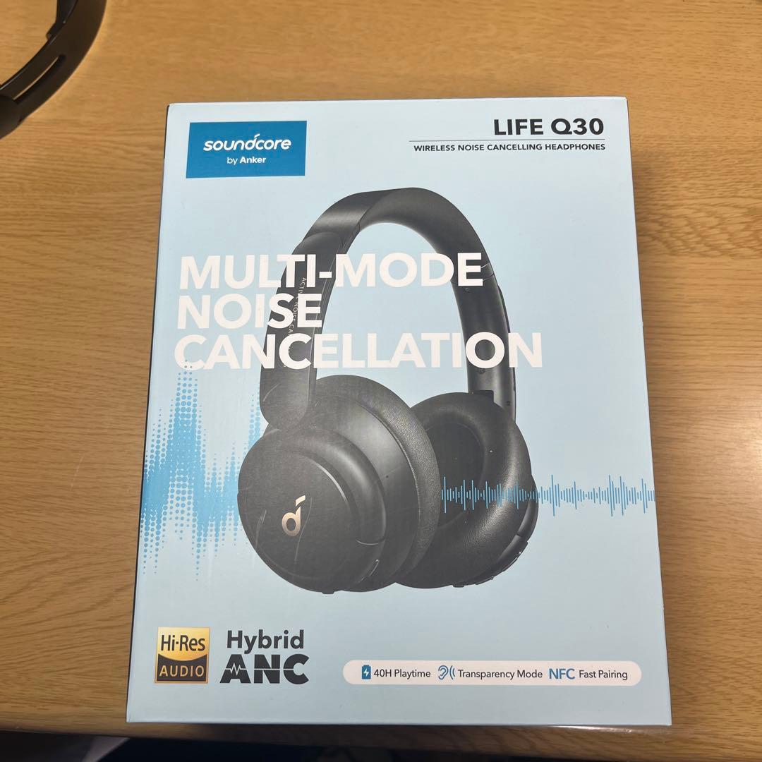 ヘッドホン soundcore