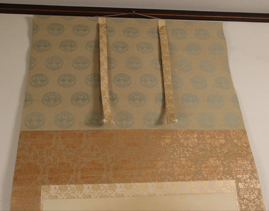 【模写】仏画 烏月「聖観音菩薩坐像」絹本 掛け軸 二重箱 仏教美術 M804