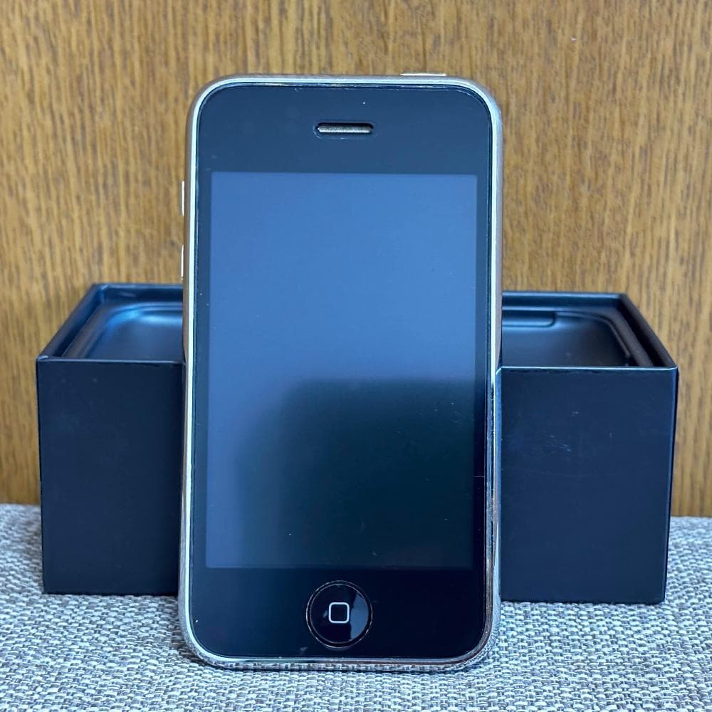 【動作品】希少 iPhone 3GS ブラック 16GB 付属品一式 美品
