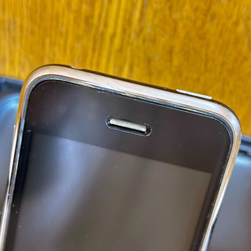 【動作品】希少 iPhone 3GS ブラック 16GB 付属品一式 美品