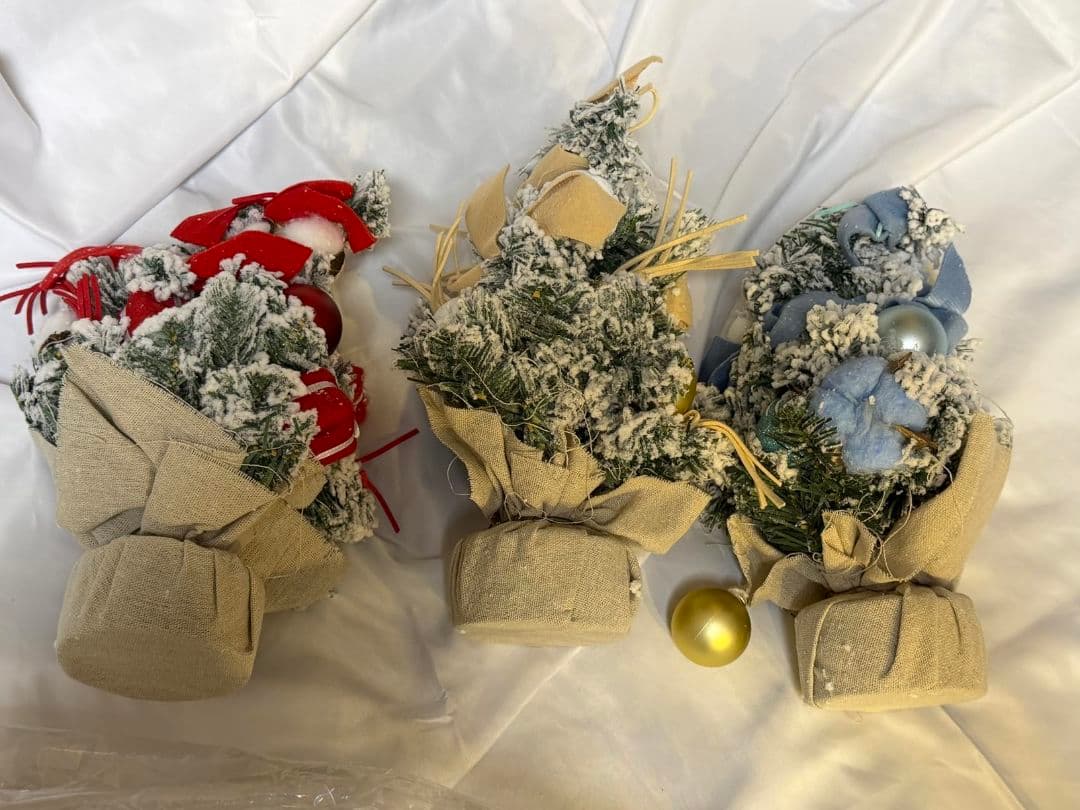 ミニクリスマスツリー 雪化粧 3個セット