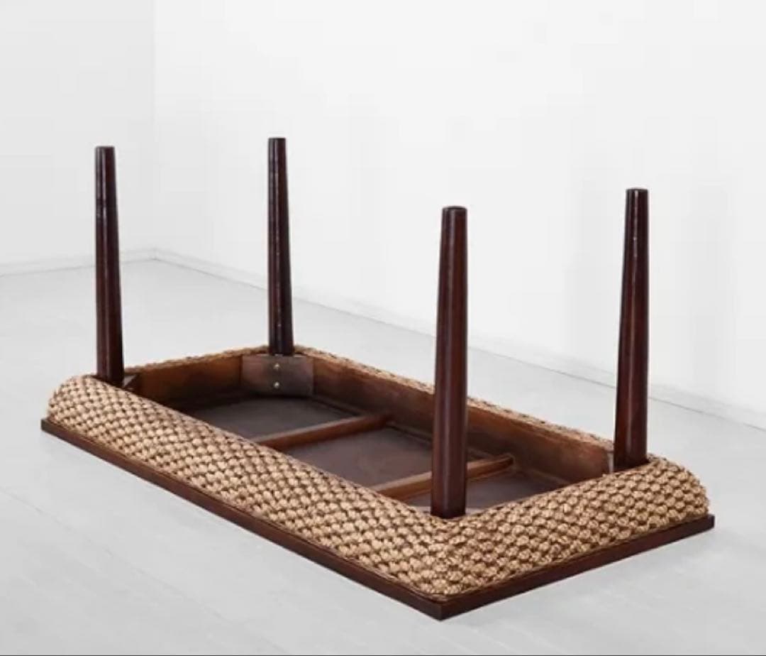 ウォーターヒヤシンス　ダイニングテーブル