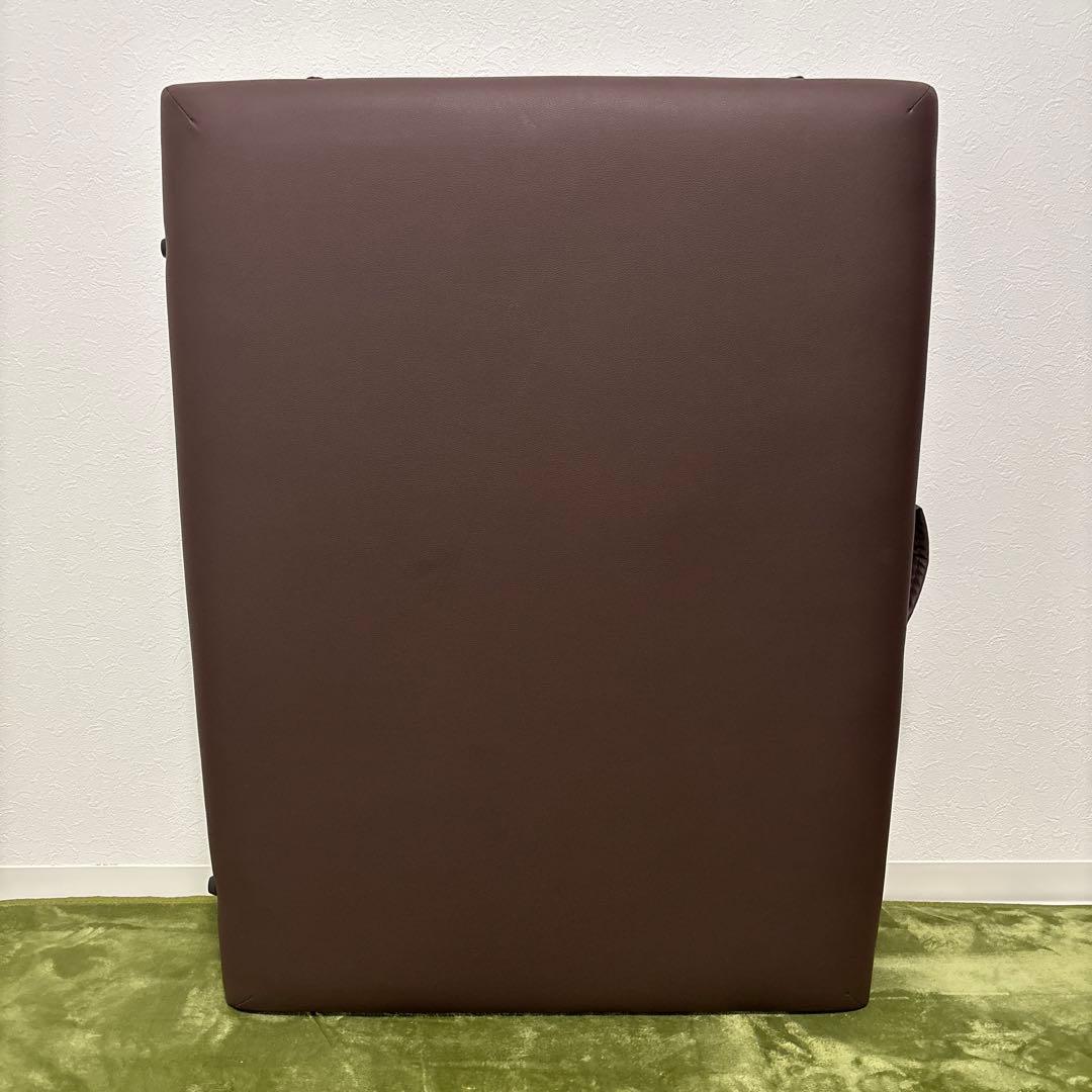 ブラウン 軽量木製折りたたみマッサージベッド(有孔)